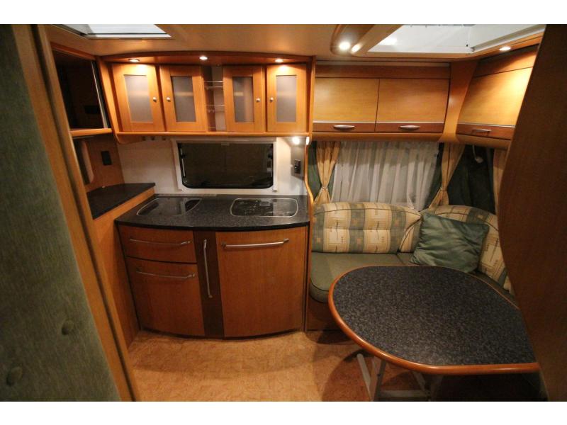 Dethleffs Beduin Emotion 515 DB Mover, Fietsenrek, Luifel  foto: 5