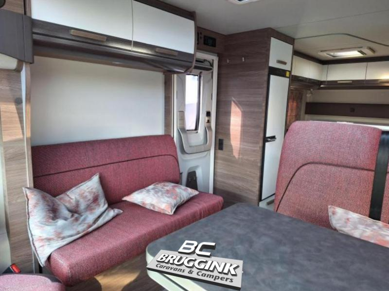 Knaus L!ve Ti 650 MF Cama francesa foto: 3