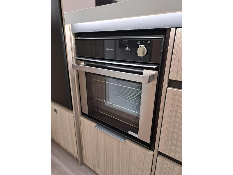 Adria Compact Supreme DL ACC, Full Led, automaat  foto: 9