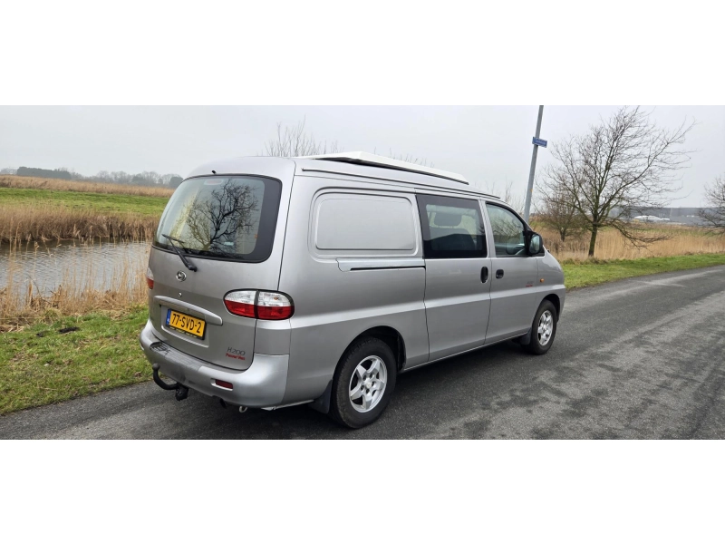 Hyundai H200 buscamper  foto: 2