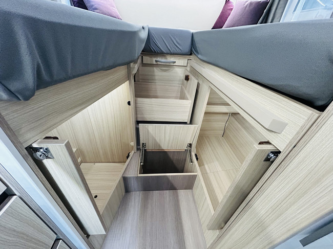 Adria COMPACT SL Plus ! con camas separadas foto: 20
