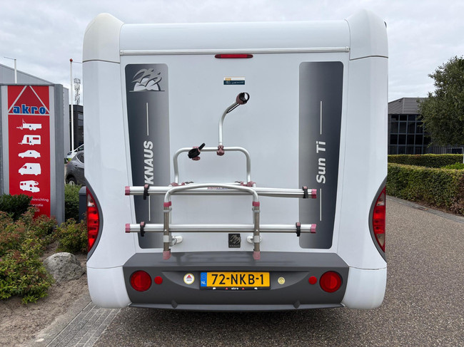 Knaus Sun Ti Renault Master 2.5 dCi | Camper | Cassetteluifel | Fietsendrager achter | Elektrische ramen voor | NAVI  | PANO | Auto airco foto: 17