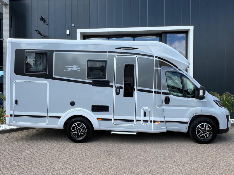 Laika Ecovip L 2009 Titanio enkele bedden  foto: 3