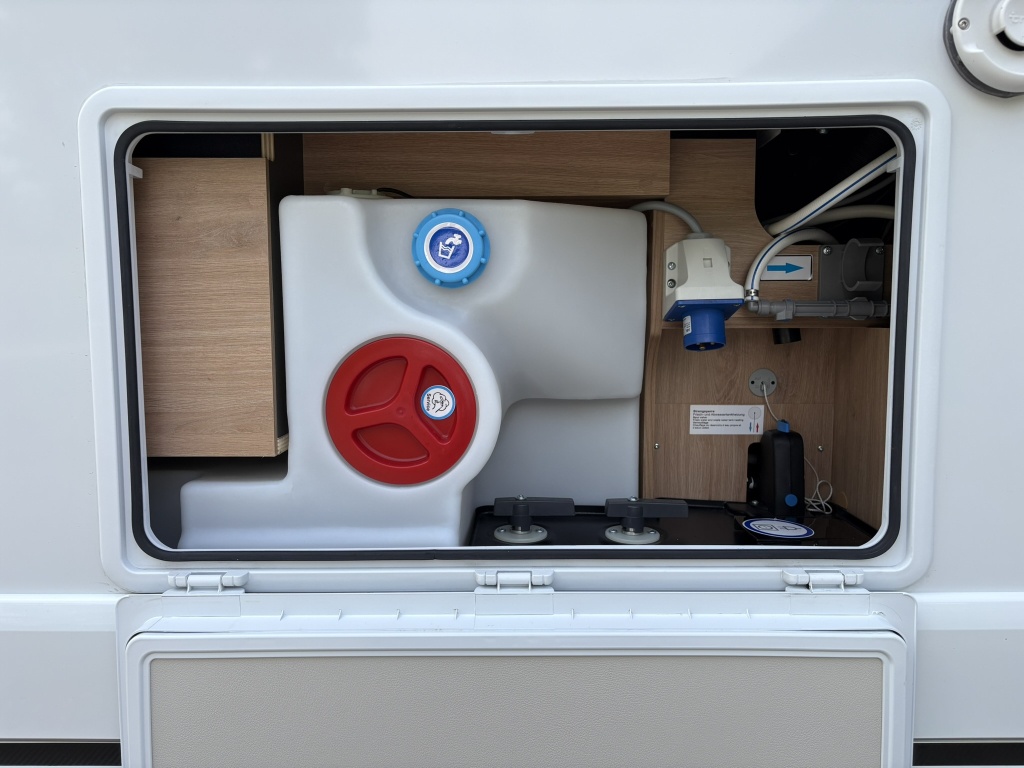 Knaus LiveTI 650 MEG Platinum Selection foto: 23
