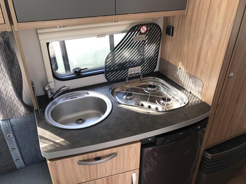 Eriba Feeling 470 Ik ben te huur!  foto: 7