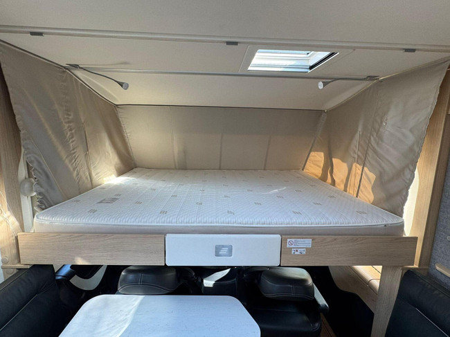 Hymer BML-I 790 Masterline Queensbed Hefbed Alde EP Level Oven Trekhaak Luifel foto: 23