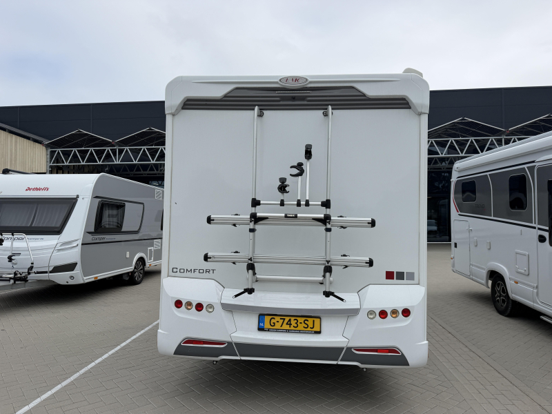 LMC Cruiser 732 T autom&aacute;tico - 5 plazas - cama abatible foto: 3