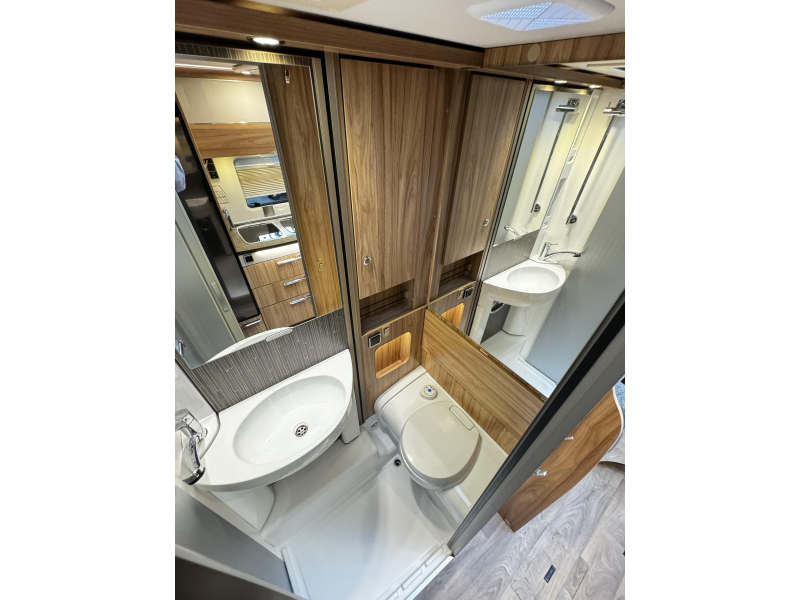 Hymer Exsis-T 474 - Automaat - MEGA DEAL  foto: 15