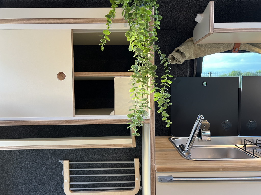 Volkswagen T6 Buscamper Florida 2016 l1h1 490cm foto: 10