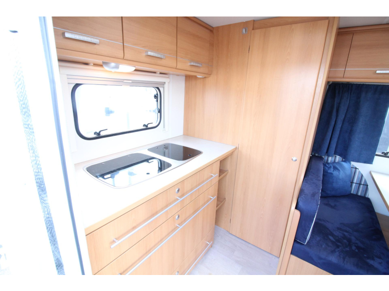 Caravelair Antares 420 Quatro 420 AMF Etuiluifel + zijwand(en)  foto: 6