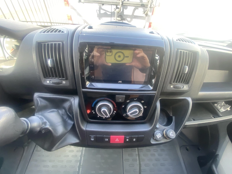 Pilote Aventura P 730 mit Queensize-Bett UND LUXUS Foto: 20