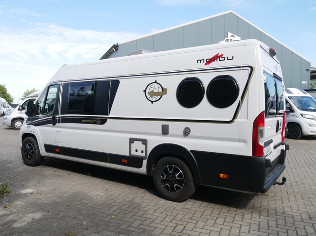 Carthago Malibu Van 640 LE Charming GT, 6.40 Meter Buscamper, L&auml;ngsbetten Foto: 22