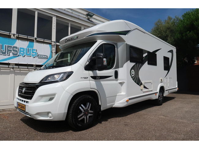 Chausson 757 SPECIAL EDITION | KEURIGE STAAT | 2X ZONNEPANEEL | 150PK | luchtvering foto: 20