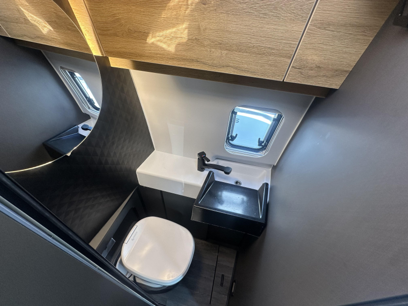Weinsberg X-Pedition 600 MQ 4x4 Mercedes Sprinter foto: 11