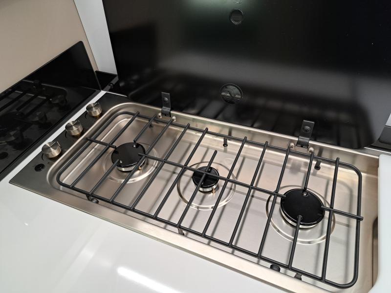 Adria Compact Supreme DL ACC, Full Led, automaat  foto: 11
