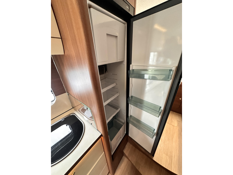 LMC Passion T 663 G 2000€ gratis extra opties  foto: 9