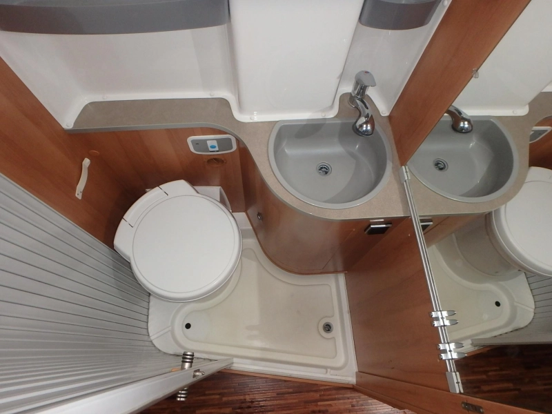 Hymer Grand Canyon 600 photo: 21