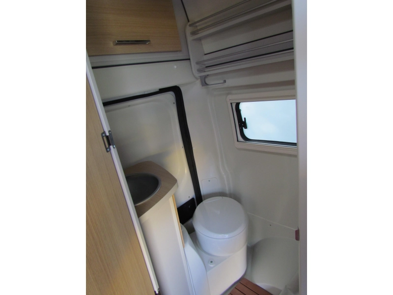 Karmann Dexter 550 4 persoons, Hefbed  foto: 6