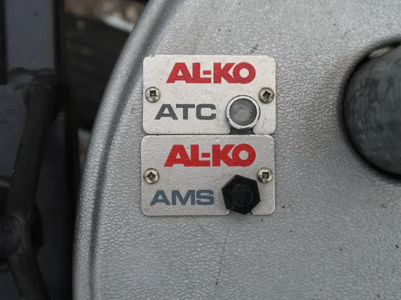 Knaus Sport 420 QD MET ALKO MOVER  foto: 21