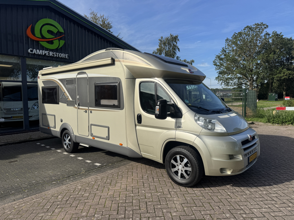 Bürstner Ixeo IT 700