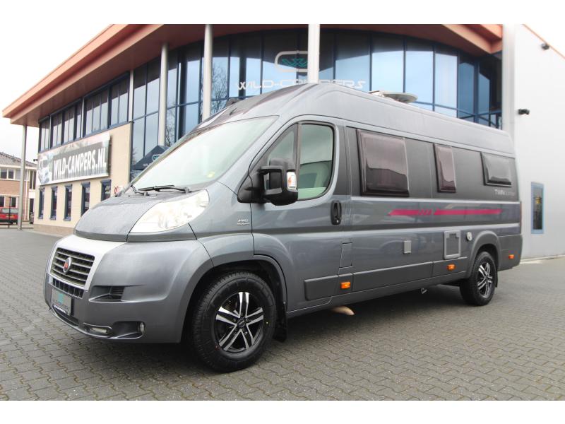 Adria Twin Titanium 640 SLX Enkele bedden - EURO5  foto: 1