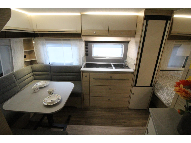 Fendt Bianco Selection 465 SFB Model 2026  foto: 5