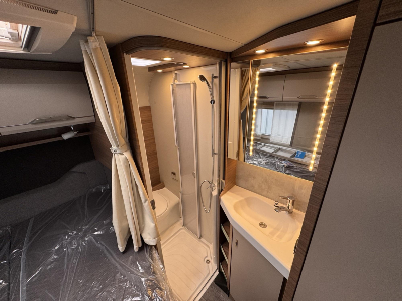 Knaus Van I 550 MF 4pers autom SmartTV aire foto: 15