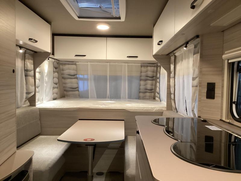 Dethleffs C'Joy Active 480 QLK stapelbed  foto: 2