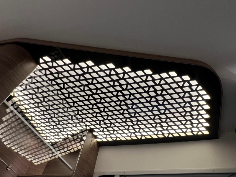 Tabbert Puccini 685 DF queensbed, mover, airco  foto: 19