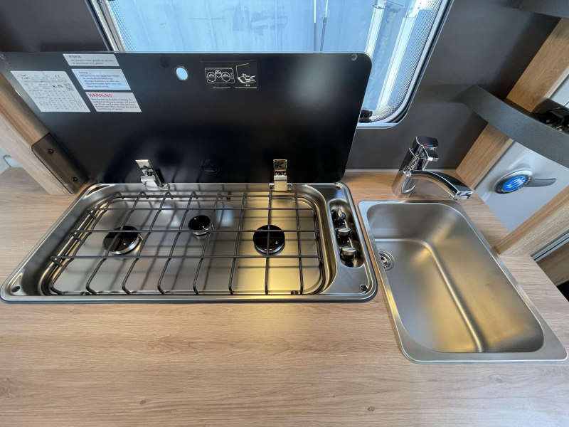 Knaus Sport 460 EU Camas individuales foto: 13