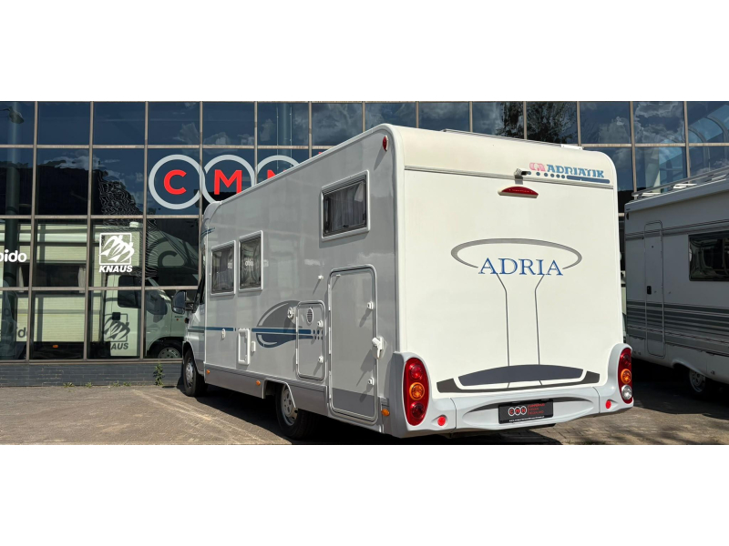 Adria Coral 660 SL Camas individuales, Aire acondicionado, 130CV foto: 4