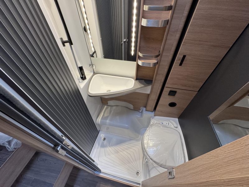 Knaus L!ve Ti 650 MEG  foto: 9