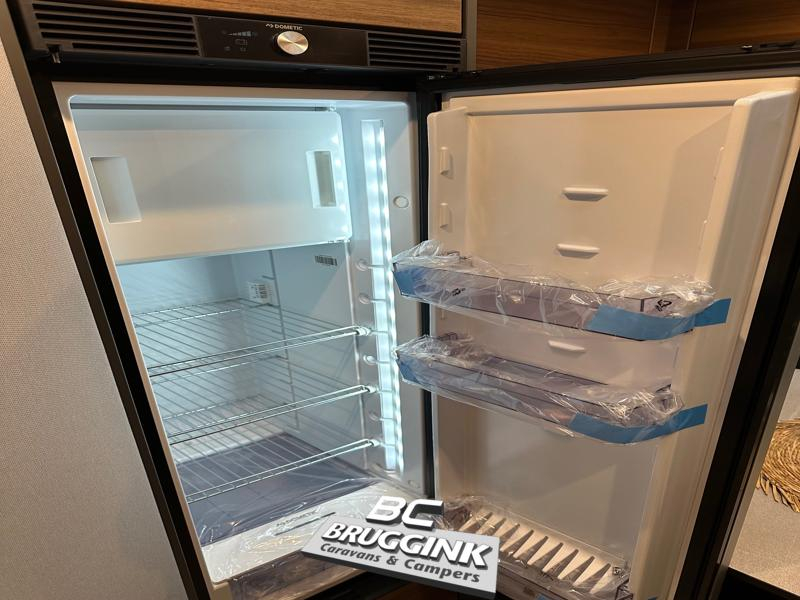 Eriba Novaline 495 SINGLE BEDS photo: 5
