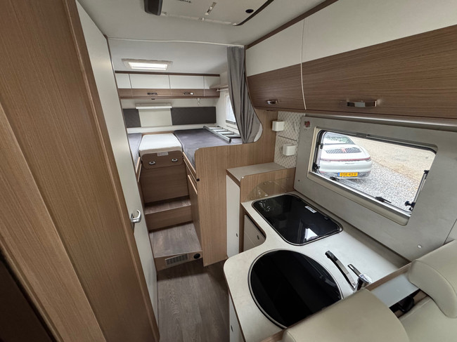 Fiat Ducato Hymer Carado I338 2.3 Einzelbetten Hubbett Klimaanlage Foto: 12