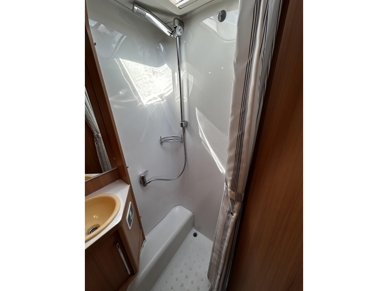 LMC Breezer 714 Alkoof/2013/Enkele-bedden  foto: 14