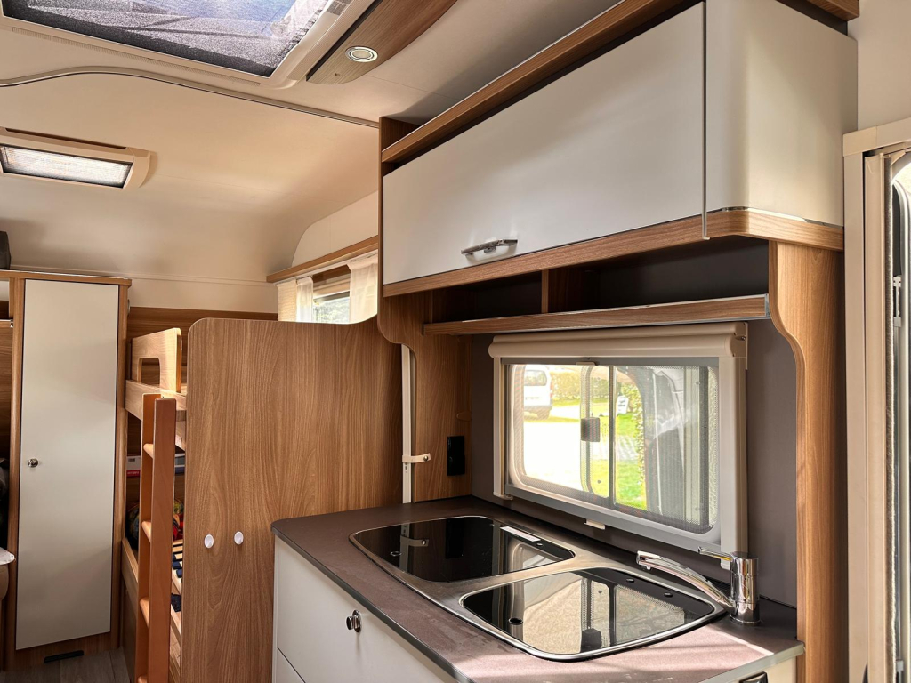 B&uuml;rstner Premio Plus 510 TK - Sehr luxuri&ouml;s Foto: 10