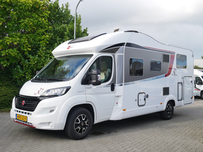 Bürstner Ixeo IT 726 G, Automaat, Lengtebedden, Hefbed, XXL Garage foto: 2