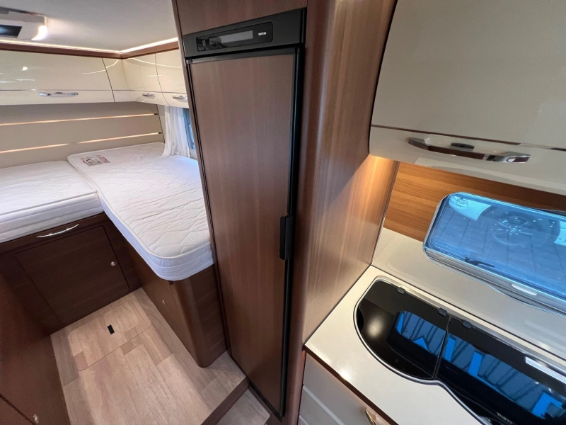 LMC Passion T 673 G AUTOMAAT/EERSTE EIG.  foto: 4