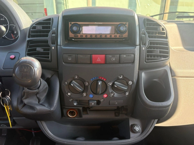 Adria Twin 560 560,Vastbed,Airco  foto: 18