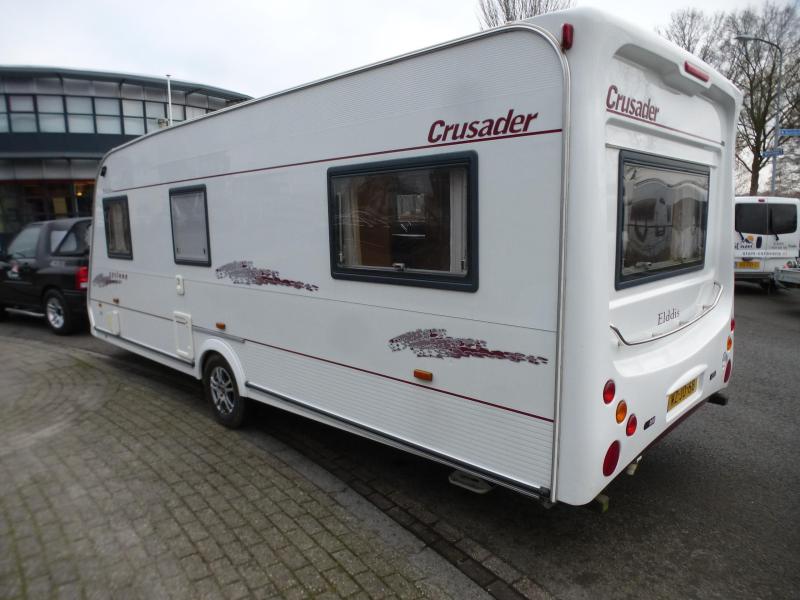Elddis Crusader 530 mover en voortent