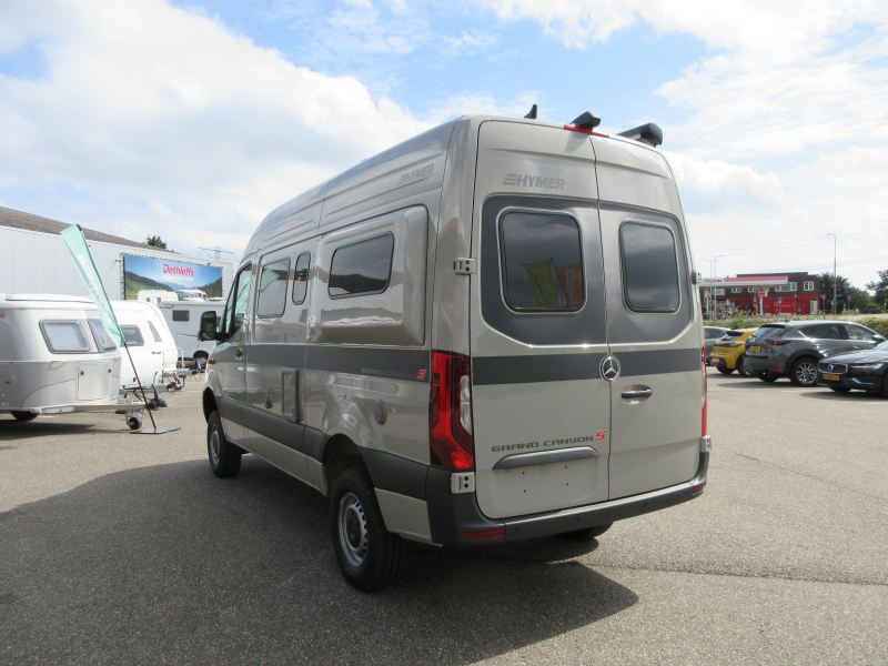 Hymer Grand Canyon S 600 4X4 AUTOMAAT 190 PK  foto: 4