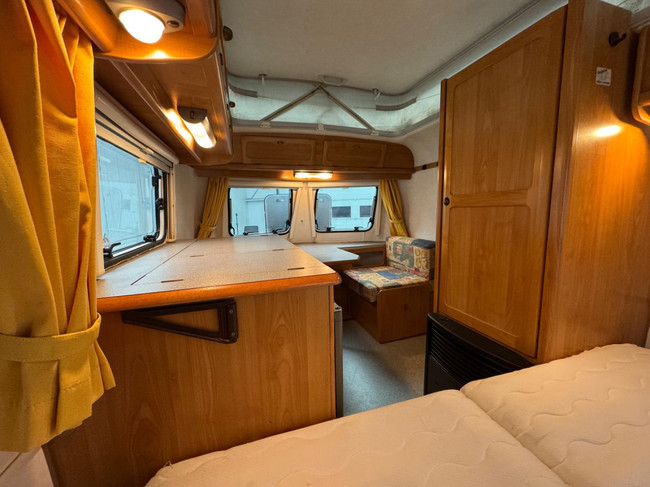Eriba Touring Triton 410 Luifel Voortent 1ste eigenaar INCL STALLING foto: 15