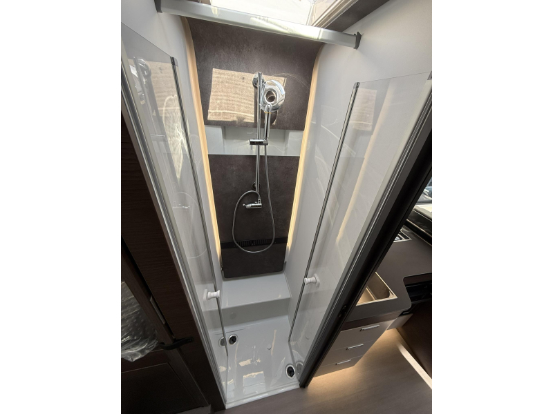 Adria Coral Supreme MB 670 SL Mercedes-Benz  foto: 21