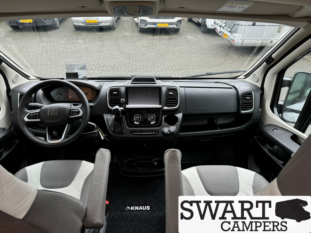 Knaus Boxlife 600 ME Platinum Selection, Automaat Lengtebedden foto: 9