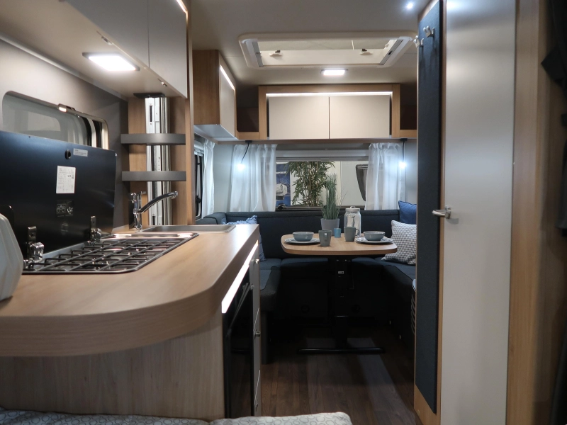 Knaus Sport 500 EU !! BED VAN 210CM LANG !!!  foto: 13