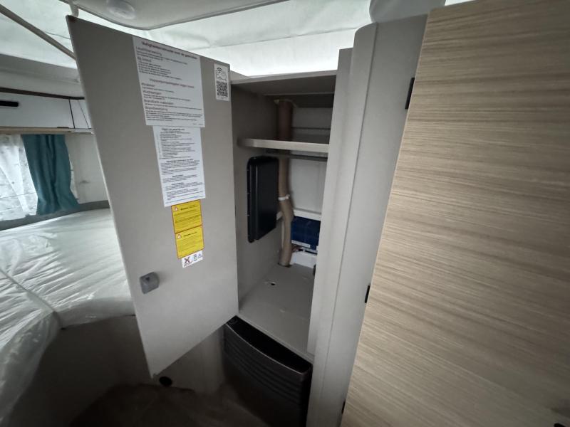 Eriba Touring 542 Urban uitvoering  foto: 11