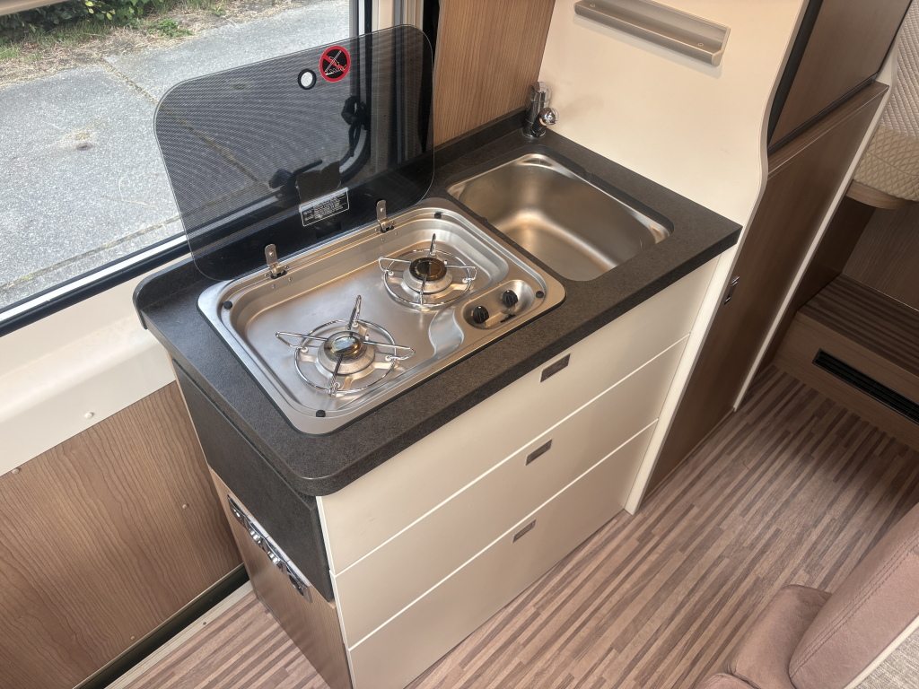 Carthago Malibu Charming LE GT640 2.3 Turbo 150pk photo : 16