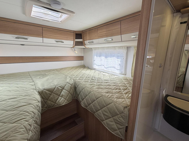 Dethleffs T 6611 Advantage Automatique Lits Jumeaux Panneau Solaire Auvent photo: 20