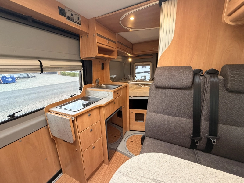 Pössl Roadcamp 540 R Compact 130PK Bearlock  foto: 8