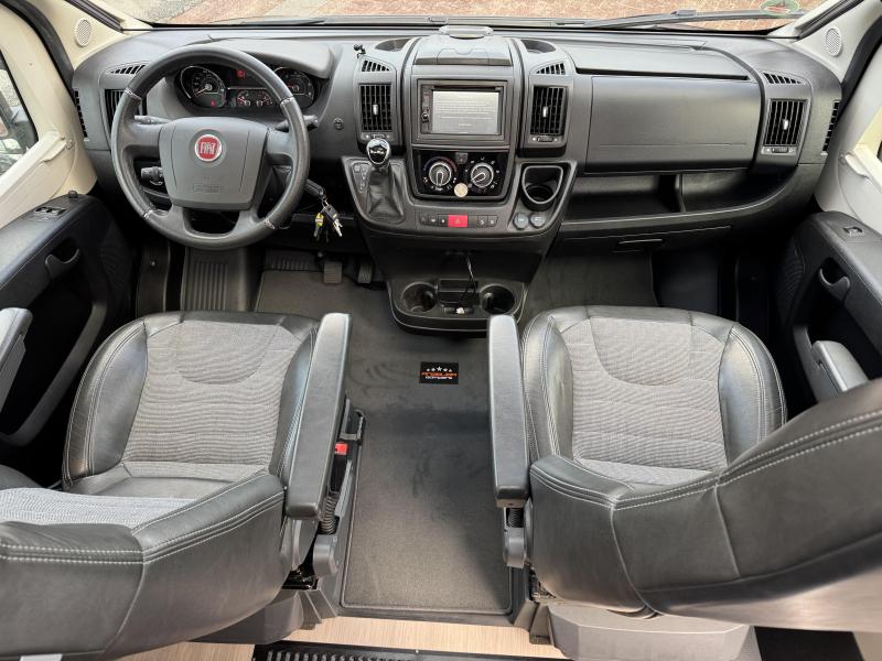 Adria Twin Supreme 640 SGX 9T Automaat- Hefbed  foto: 12